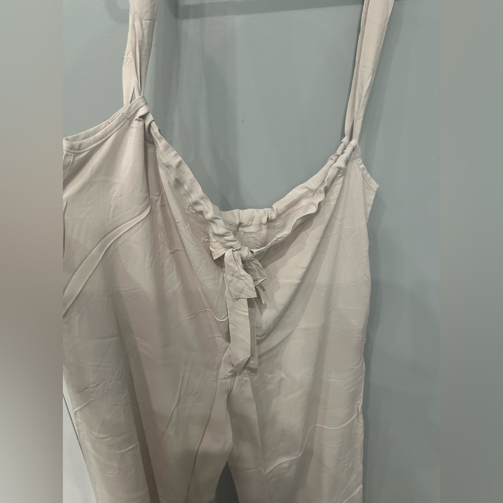 ZENANA Woven Tie Back Suspender Jumpsuit Cream/Tan Size S & M - Picture 7 of 11